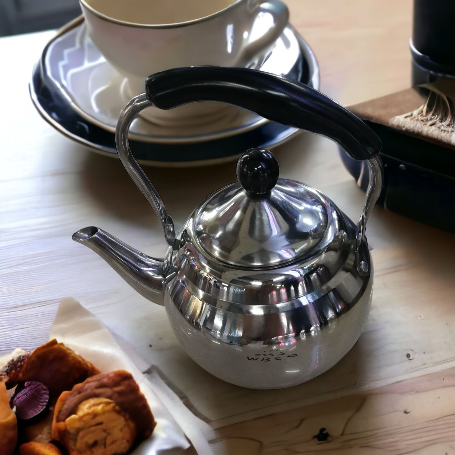 STAINLESS STEEL TEA KETTLE